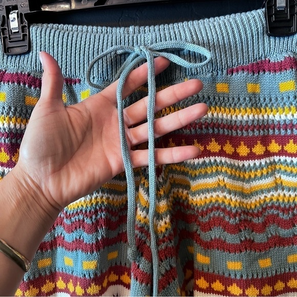 Urban Daizy  short size: S color: light blue/ multicolor like New - Picture 5 of 6